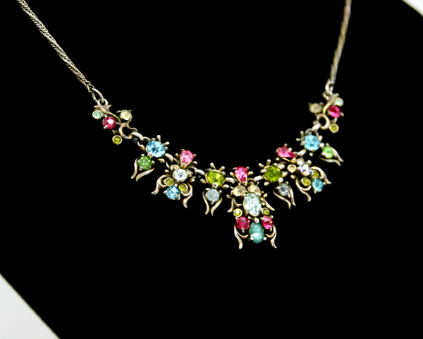 1950 HOLLYCRAFT pastel rhinestone short necklace