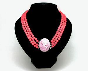 1950-60's coral bead triple strand necklace with cameo clasp